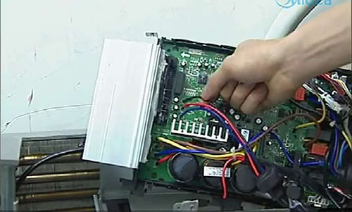 秦皇岛市美的空调电话是多少